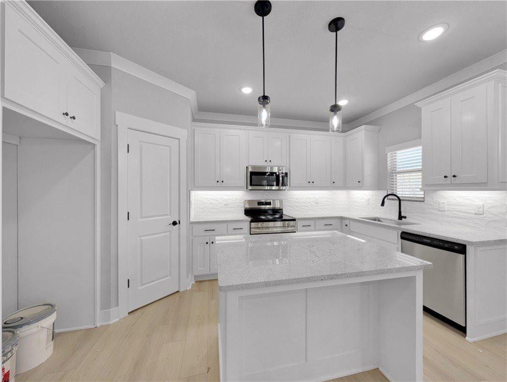 6 Osborne Lane, Bella Vista, AR 72715