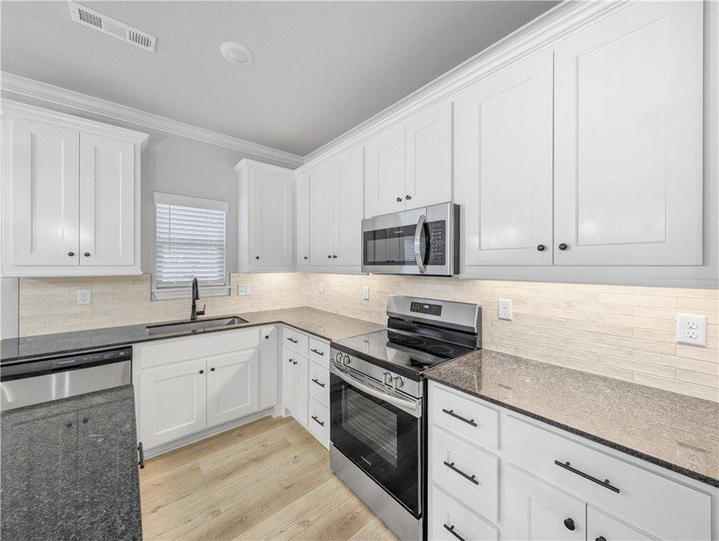 58 Carrick Drive, Bella Vista, AR 72715