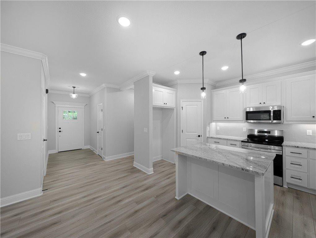 87 Salen Drive, Bella Vista, AR 72715
