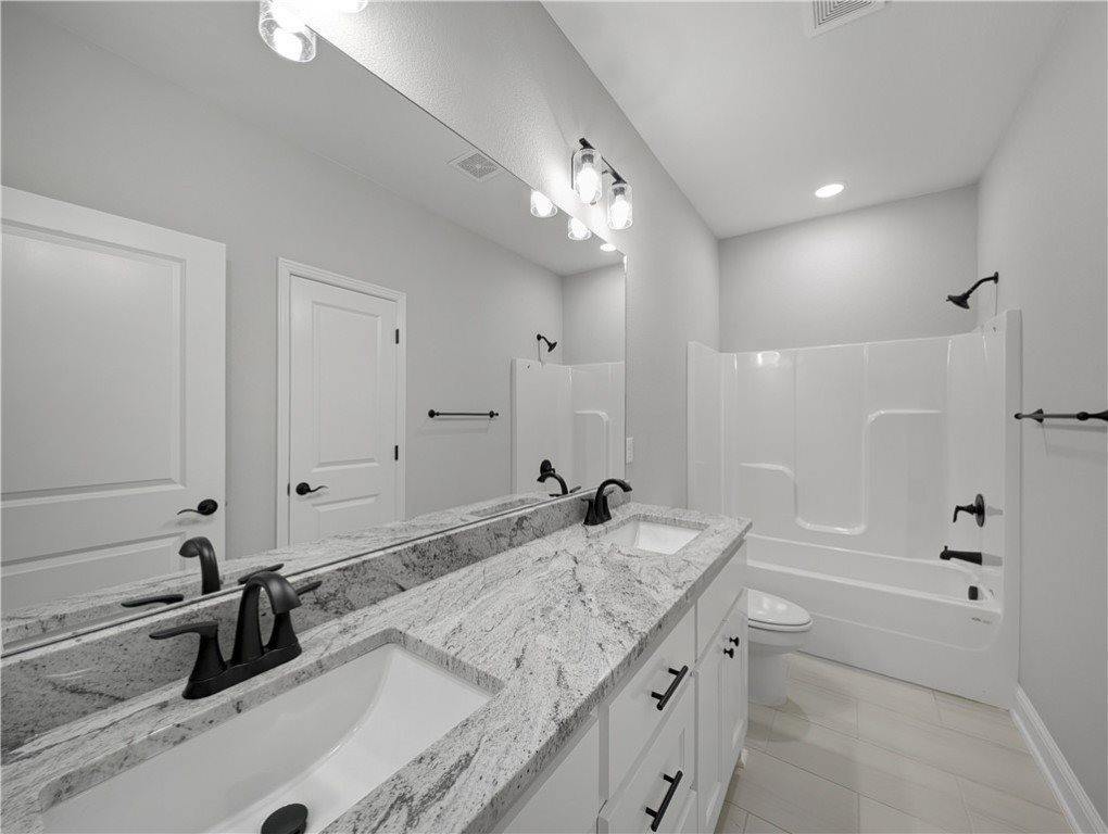 87 Salen Drive, Bella Vista, AR 72715
