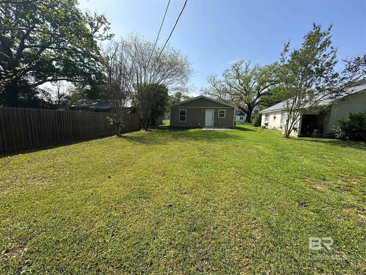 18719 Wilters Street, Robertsdale, AL 36567