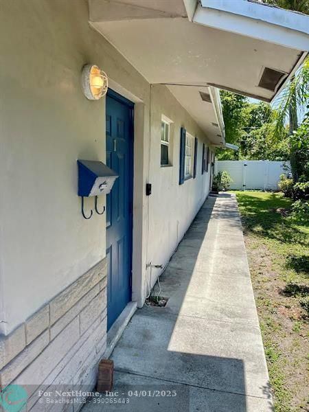 586 NE 35th St 1, #1, Oakland Park, FL 33334