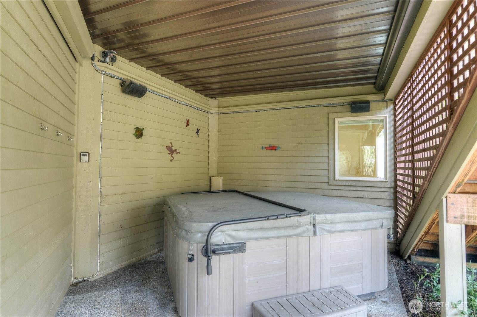 1916 Lakewood Drive SE, Olympia, WA 98501
