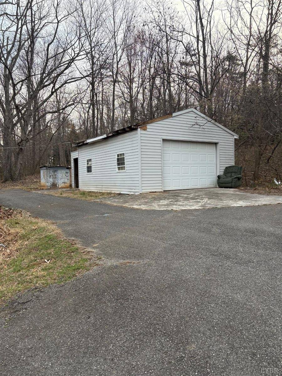 5935 Wards Road, Evington, VA 24550