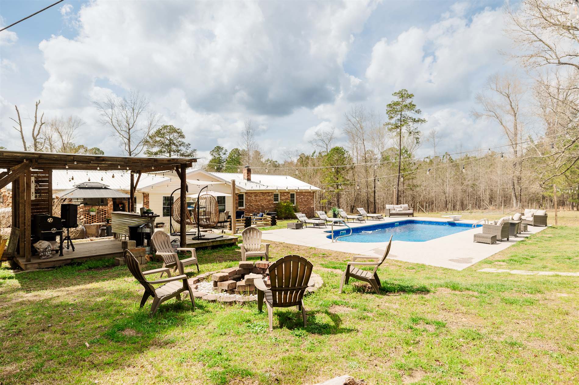 251 Pettigrew Rd NW, Milledgeville, GA 31061