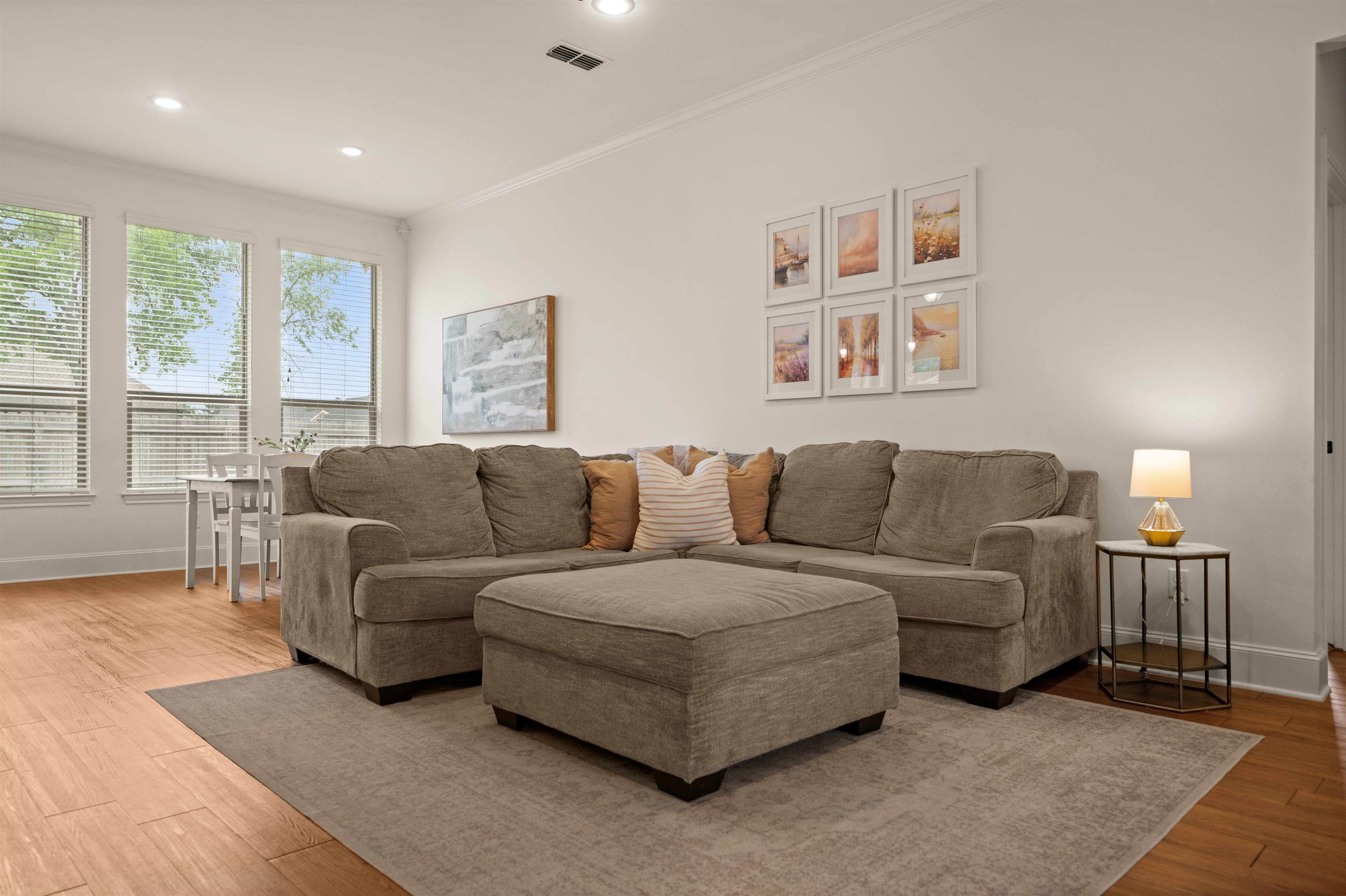 409 Harrell Dr., Chandler, TX 75758