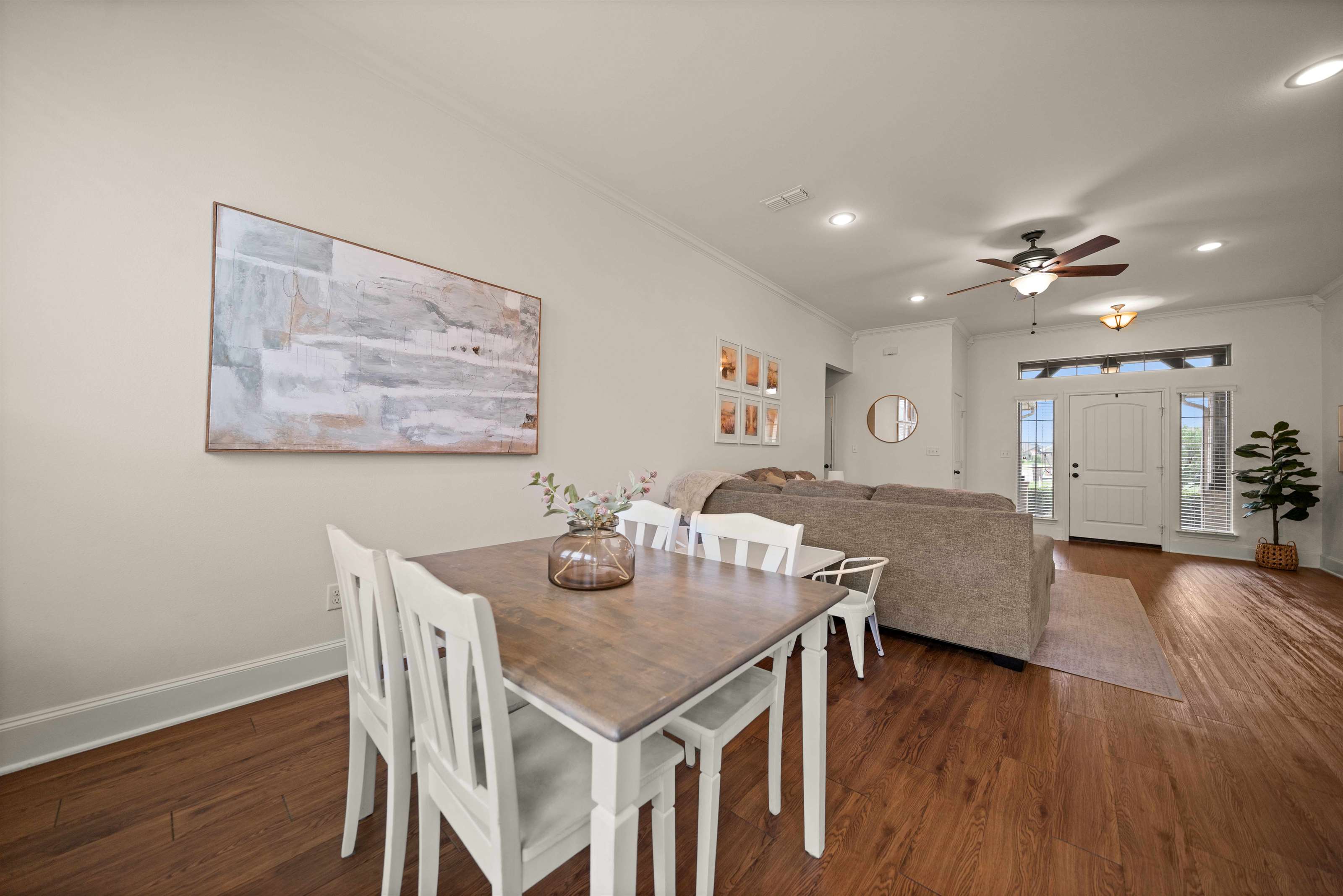 409 Harrell Dr., Chandler, TX 75758