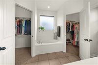 409 Harrell Dr., Chandler, TX 75758