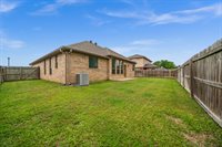 409 Harrell Dr., Chandler, TX 75758