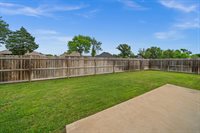 409 Harrell Dr., Chandler, TX 75758