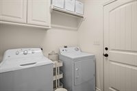 409 Harrell Dr., Chandler, TX 75758