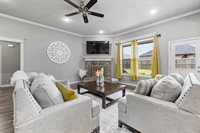 465 Omaha Ave., Tyler, TX 75704