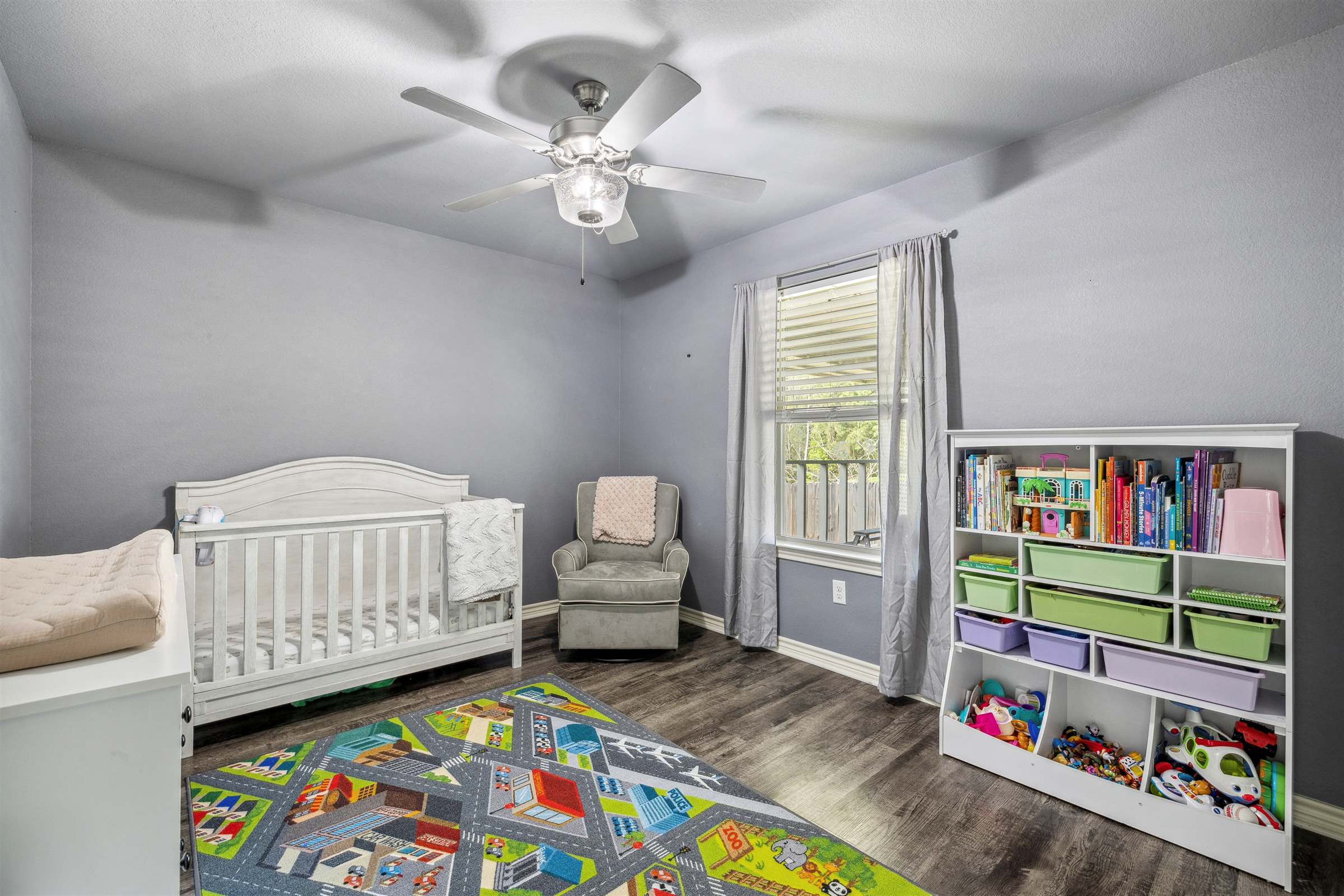 19889 Meadow West Ln, Flint, TX 75762