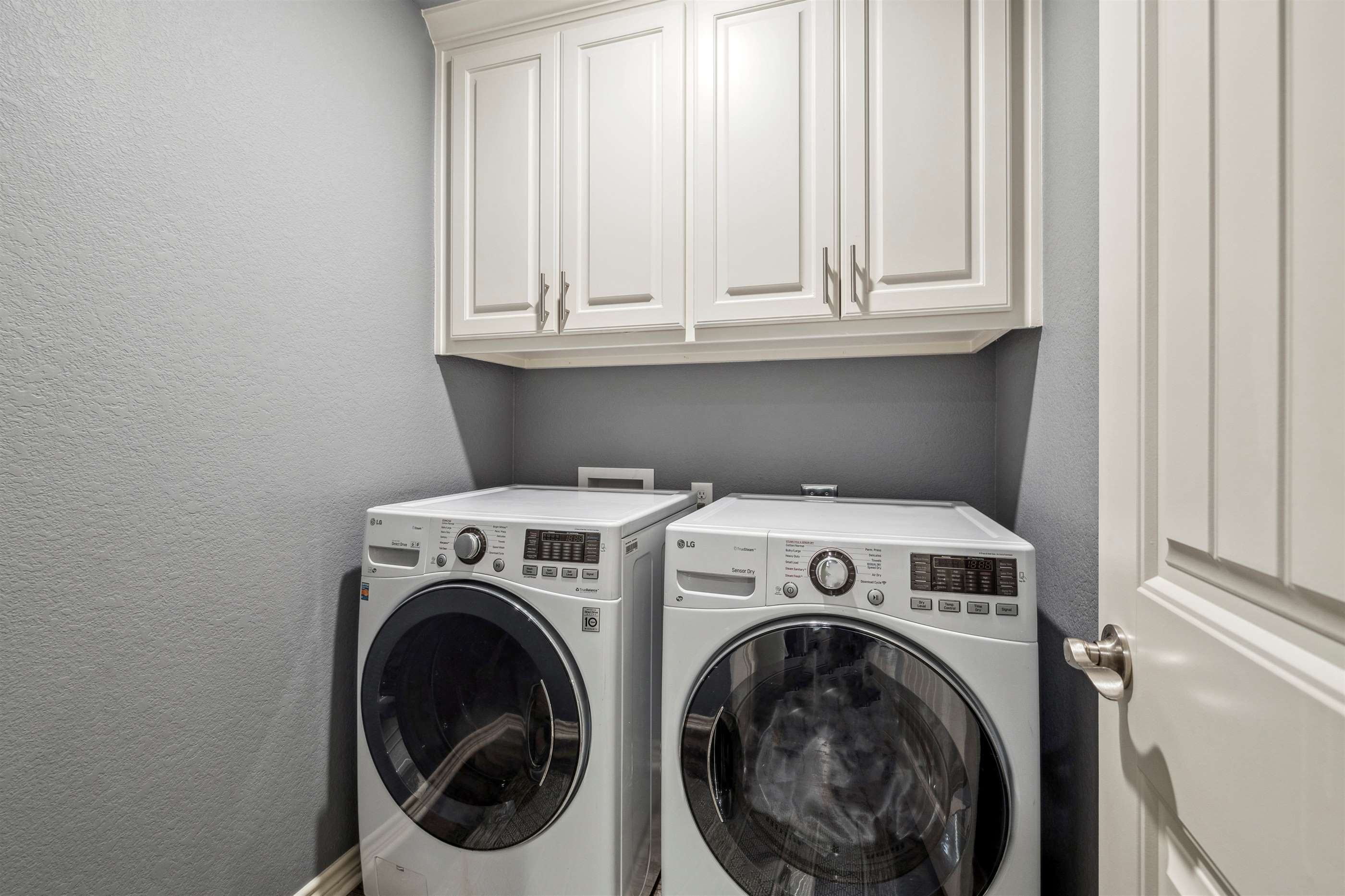 19889 Meadow West Ln, Flint, TX 75762