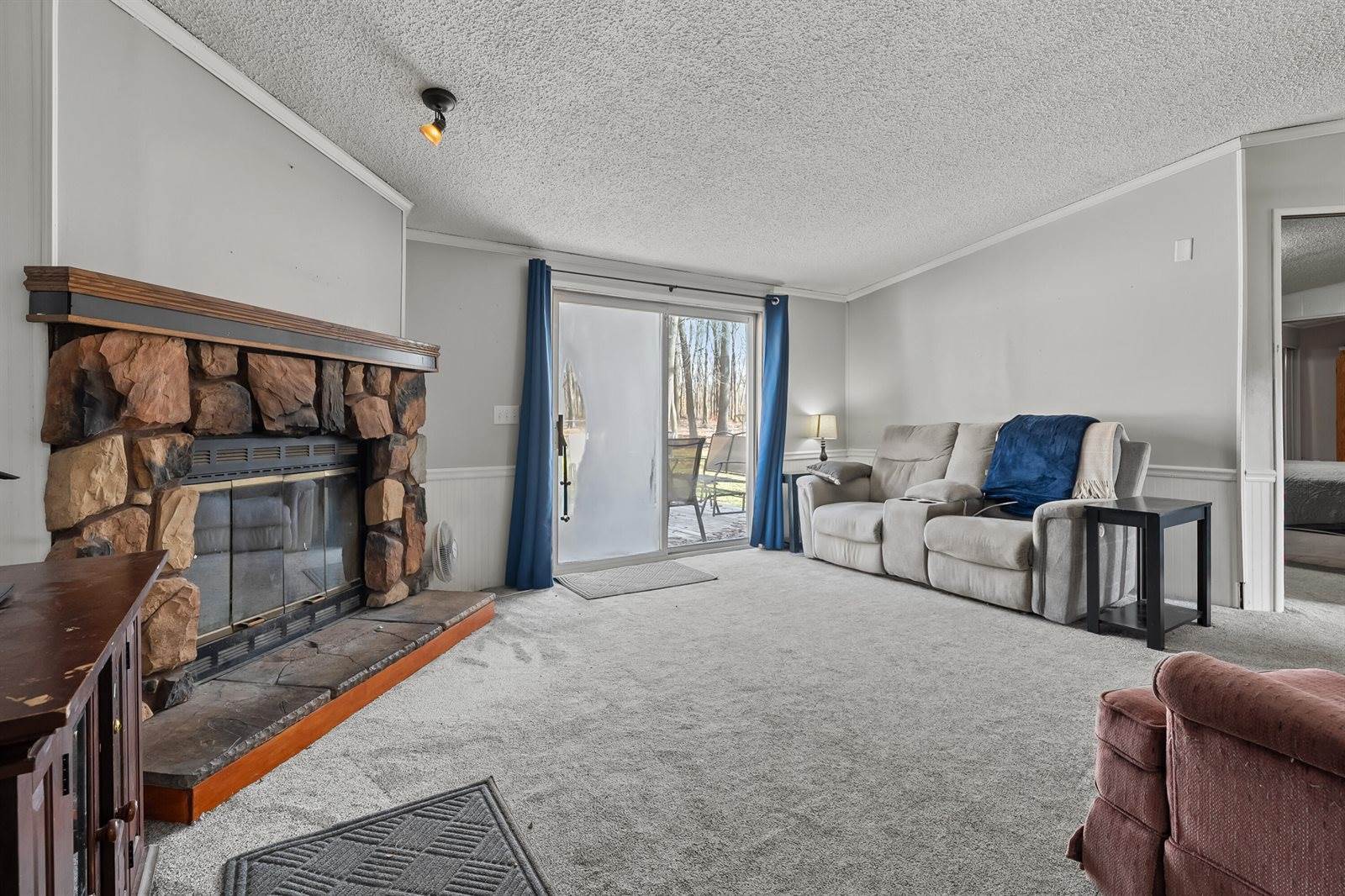 32274 20th Avenue, Gobles, MI 49055