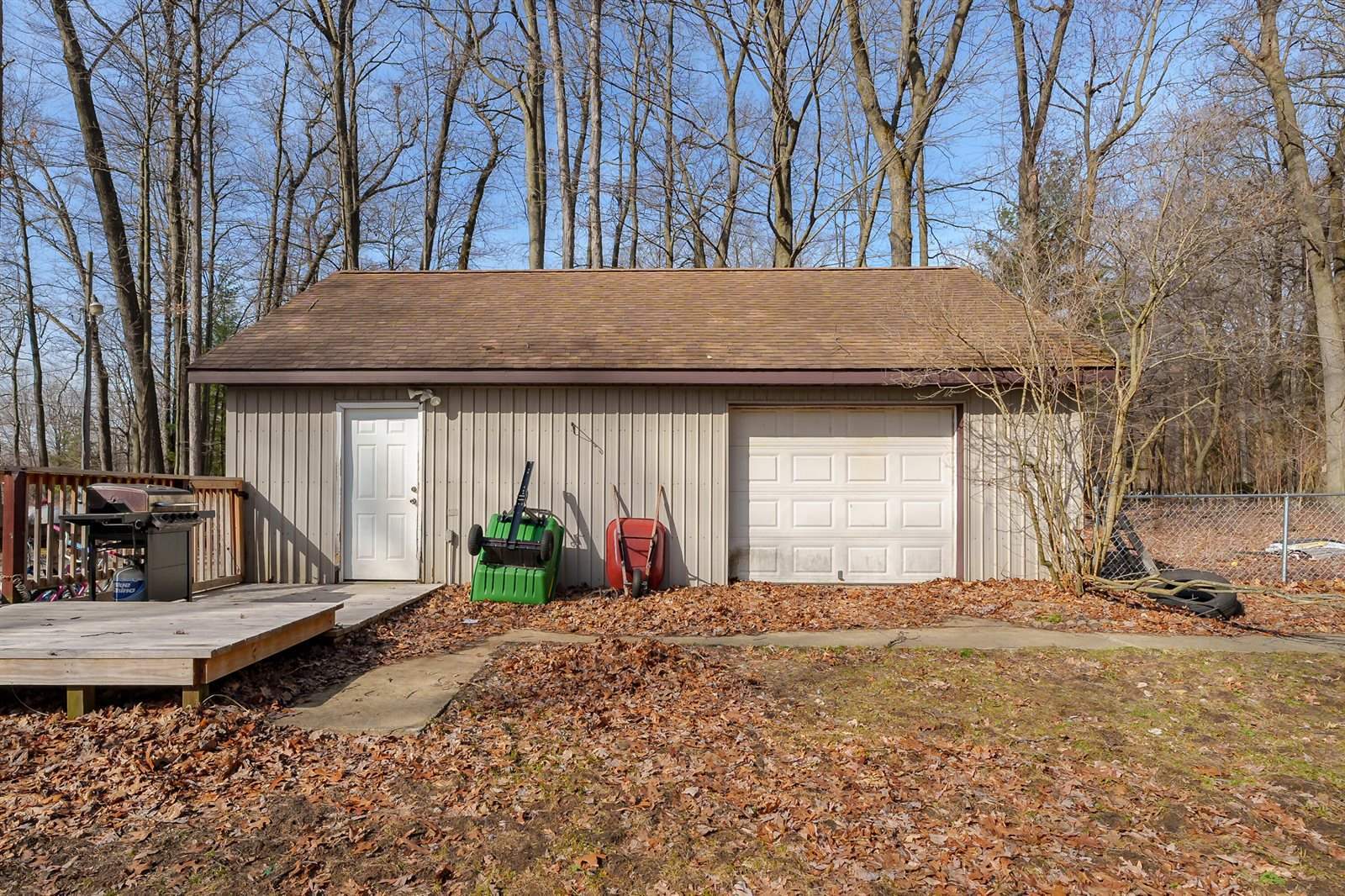 32274 20th Avenue, Gobles, MI 49055