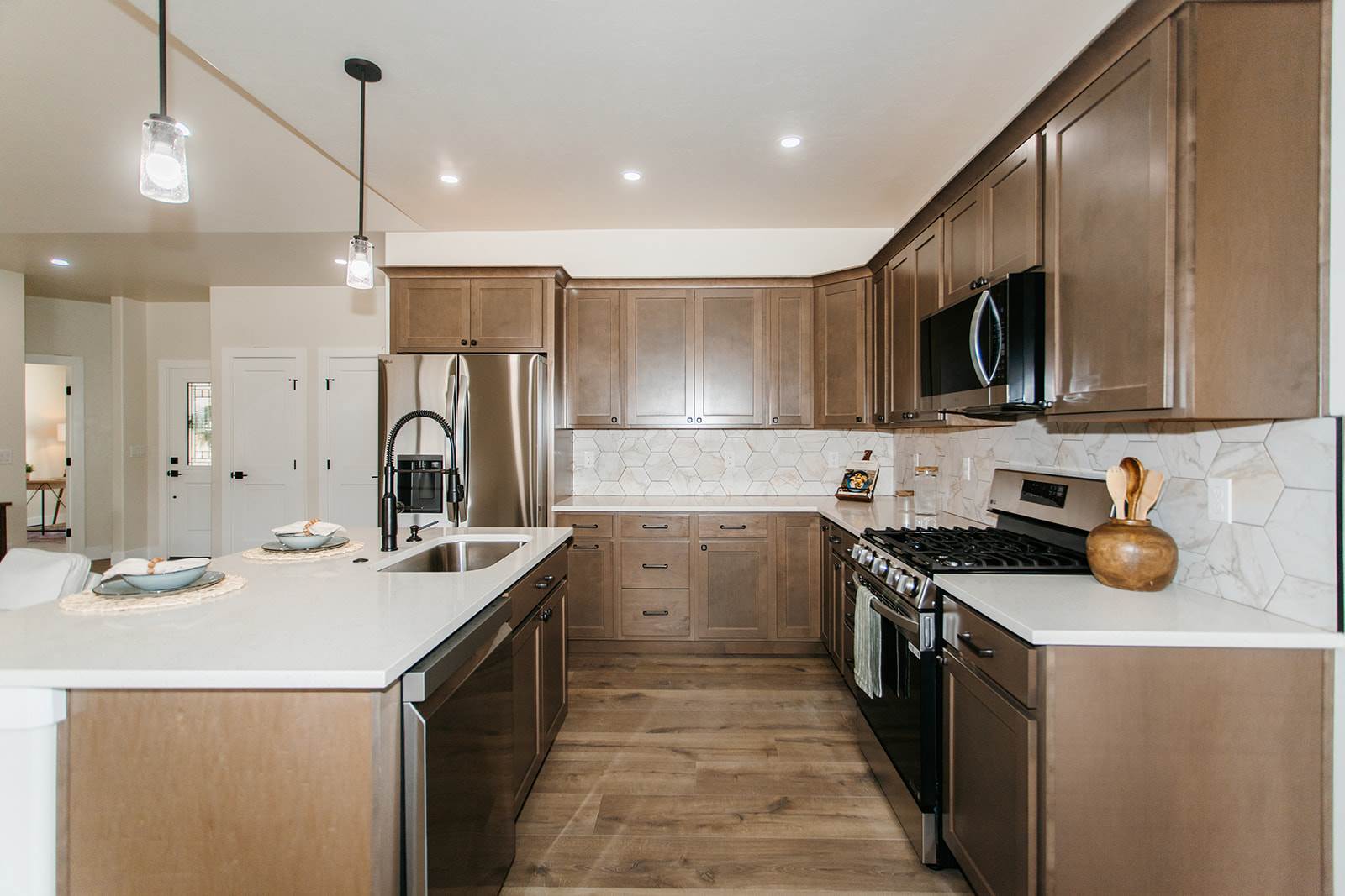 1606 Blue Creek Avenue, Montrose, CO 81401