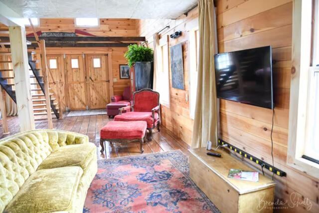 78 Park Street, Dover-Foxcroft, ME 04426