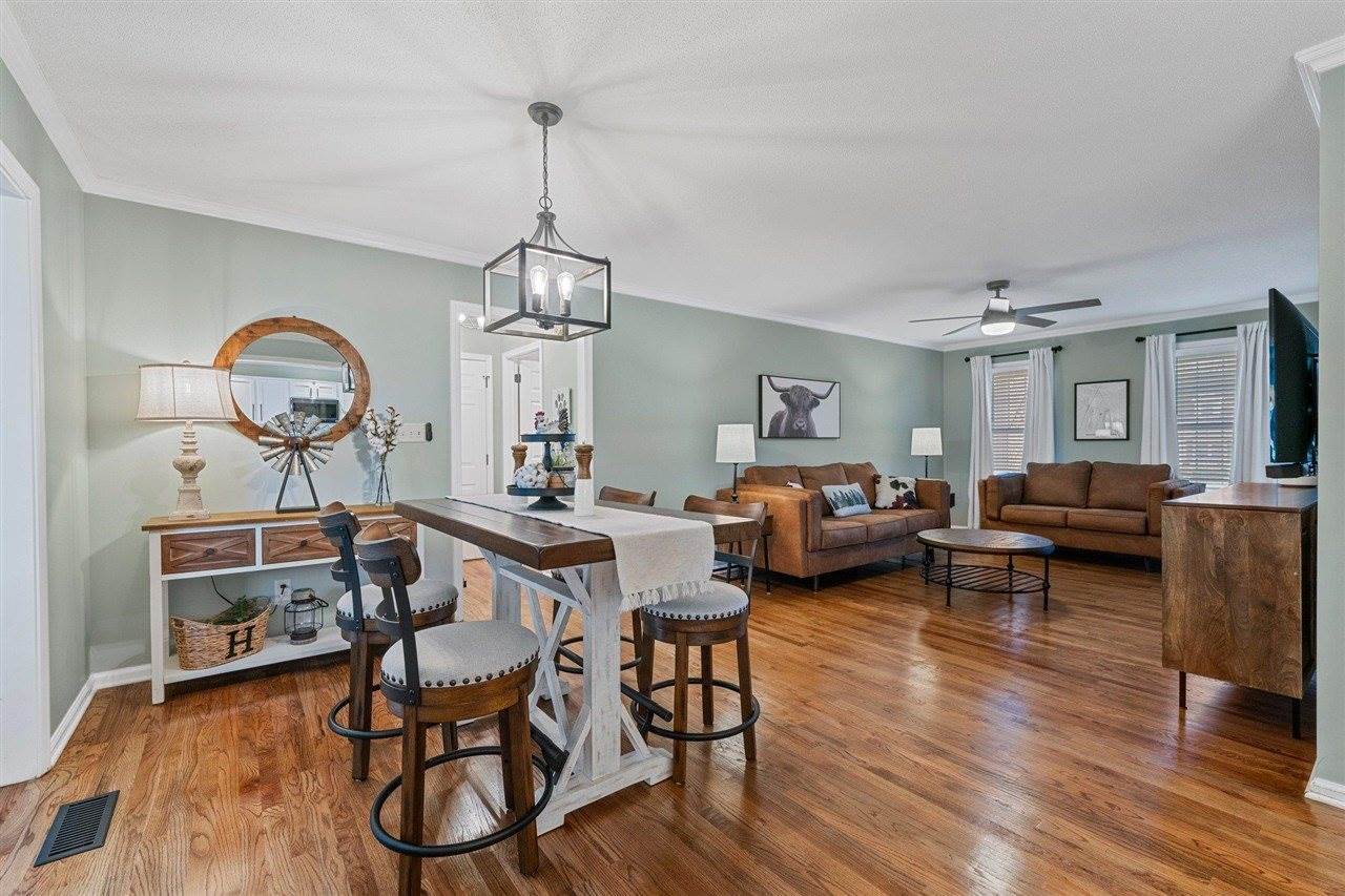 186 Huckleberry Way, Bowling Green, KY 42104