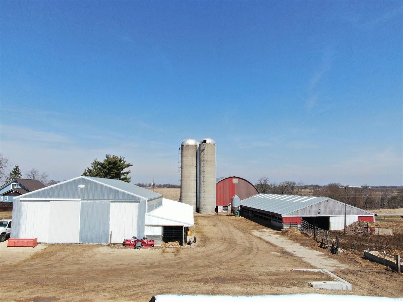 E8923 Peaceful Valley Rd, Cashton, WI 54619