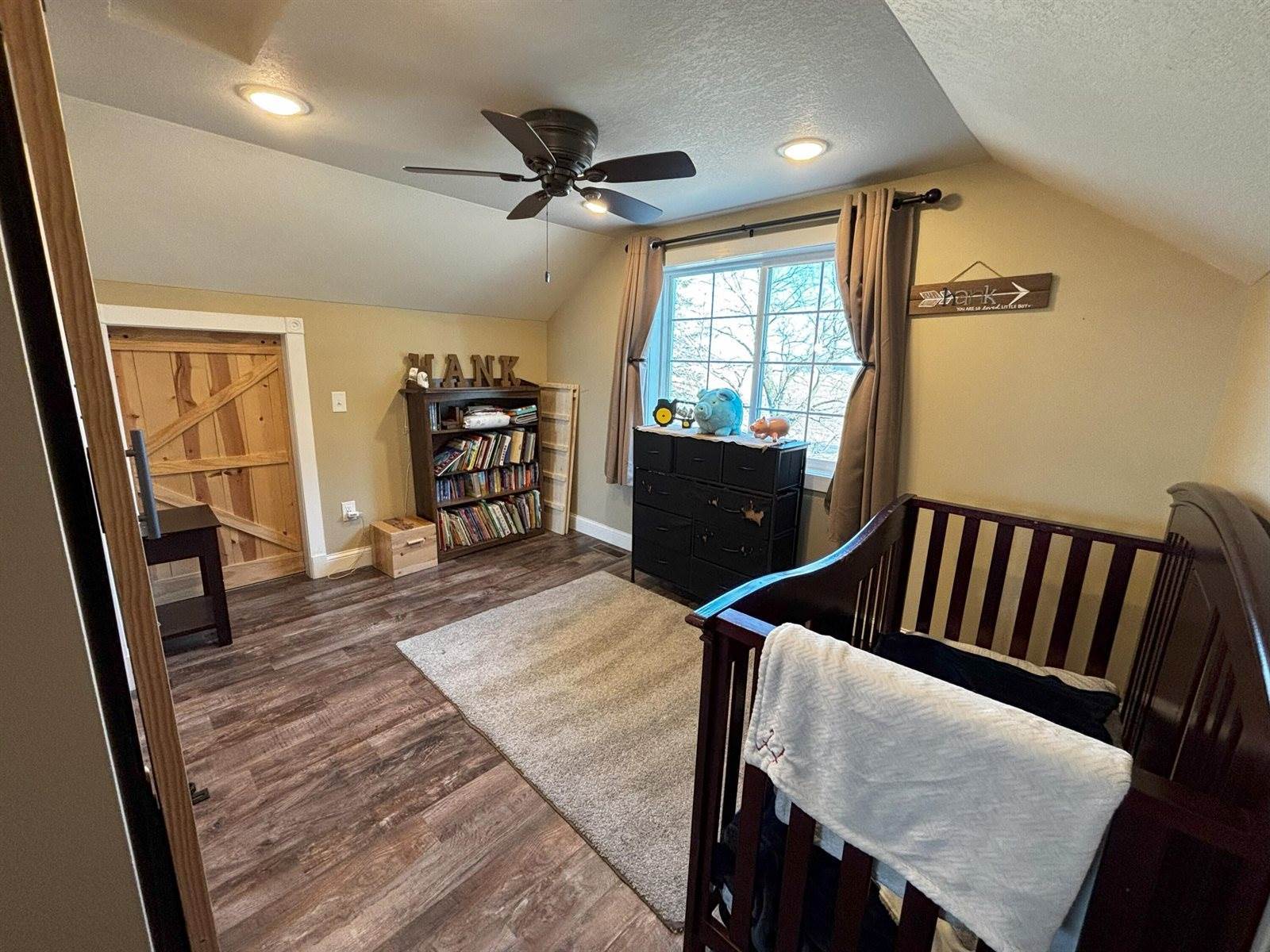 E8923 Peaceful Valley Rd, Cashton, WI 54619