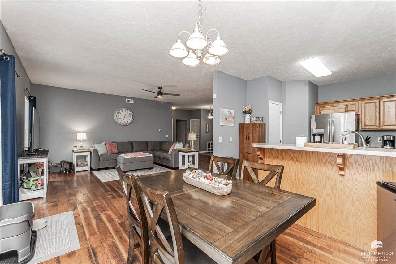 1337 Overbrooke Drive, Junction City, KS 66441