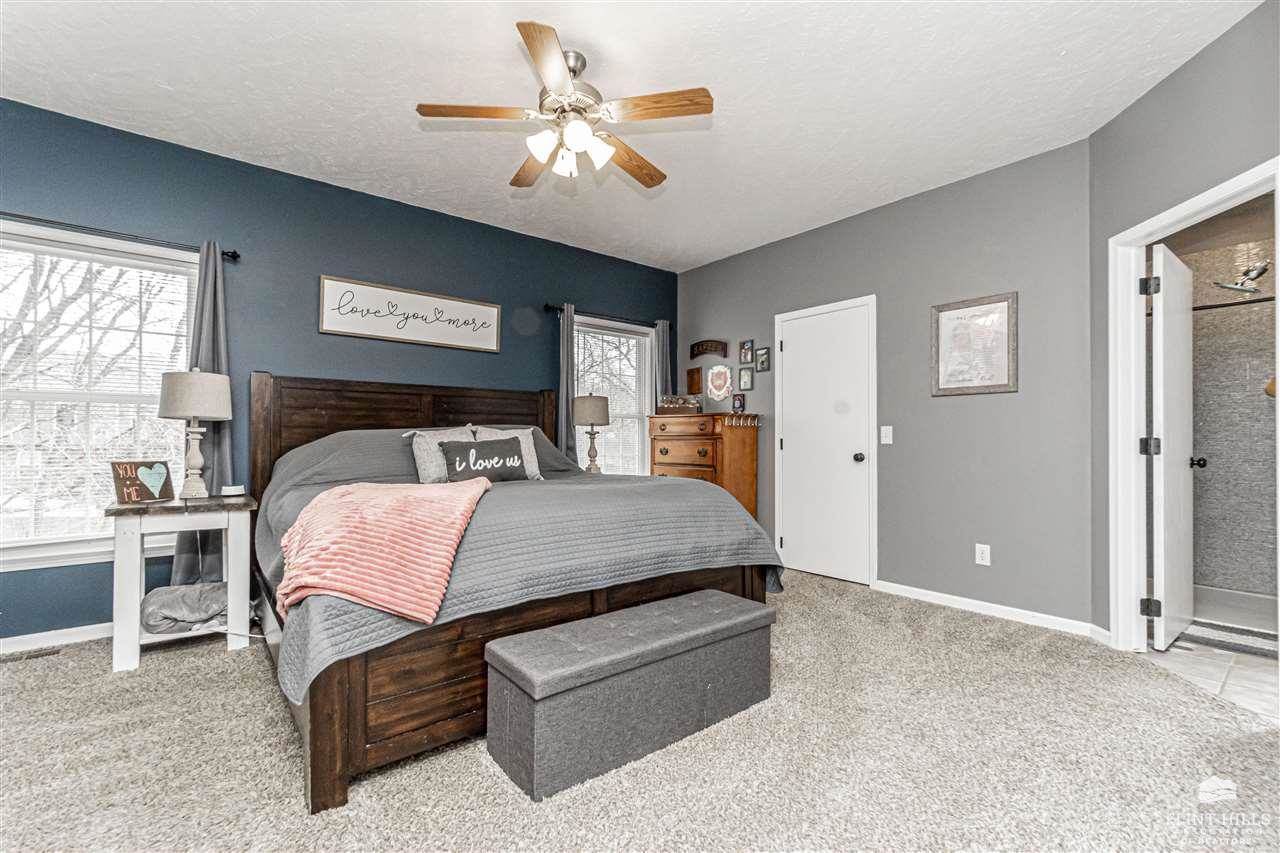 1337 Overbrooke Drive, Junction City, KS 66441