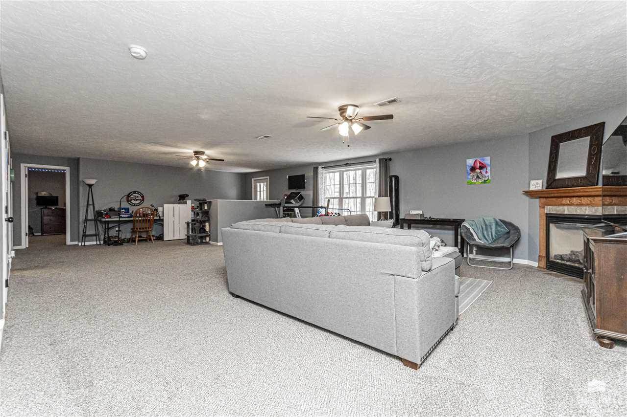 1337 Overbrooke Drive, Junction City, KS 66441