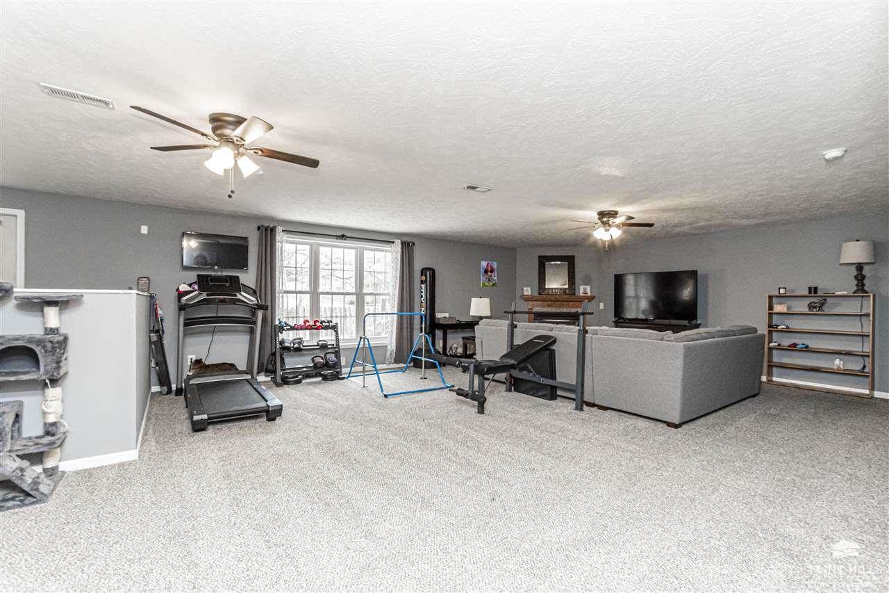 1337 Overbrooke Drive, Junction City, KS 66441