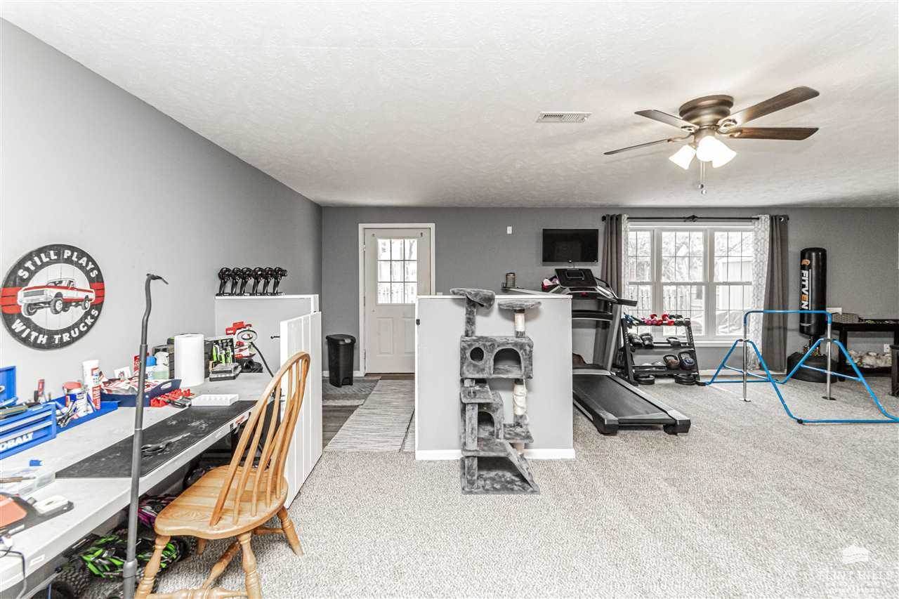 1337 Overbrooke Drive, Junction City, KS 66441