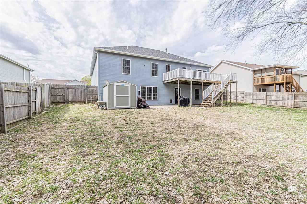 1337 Overbrooke Drive, Junction City, KS 66441