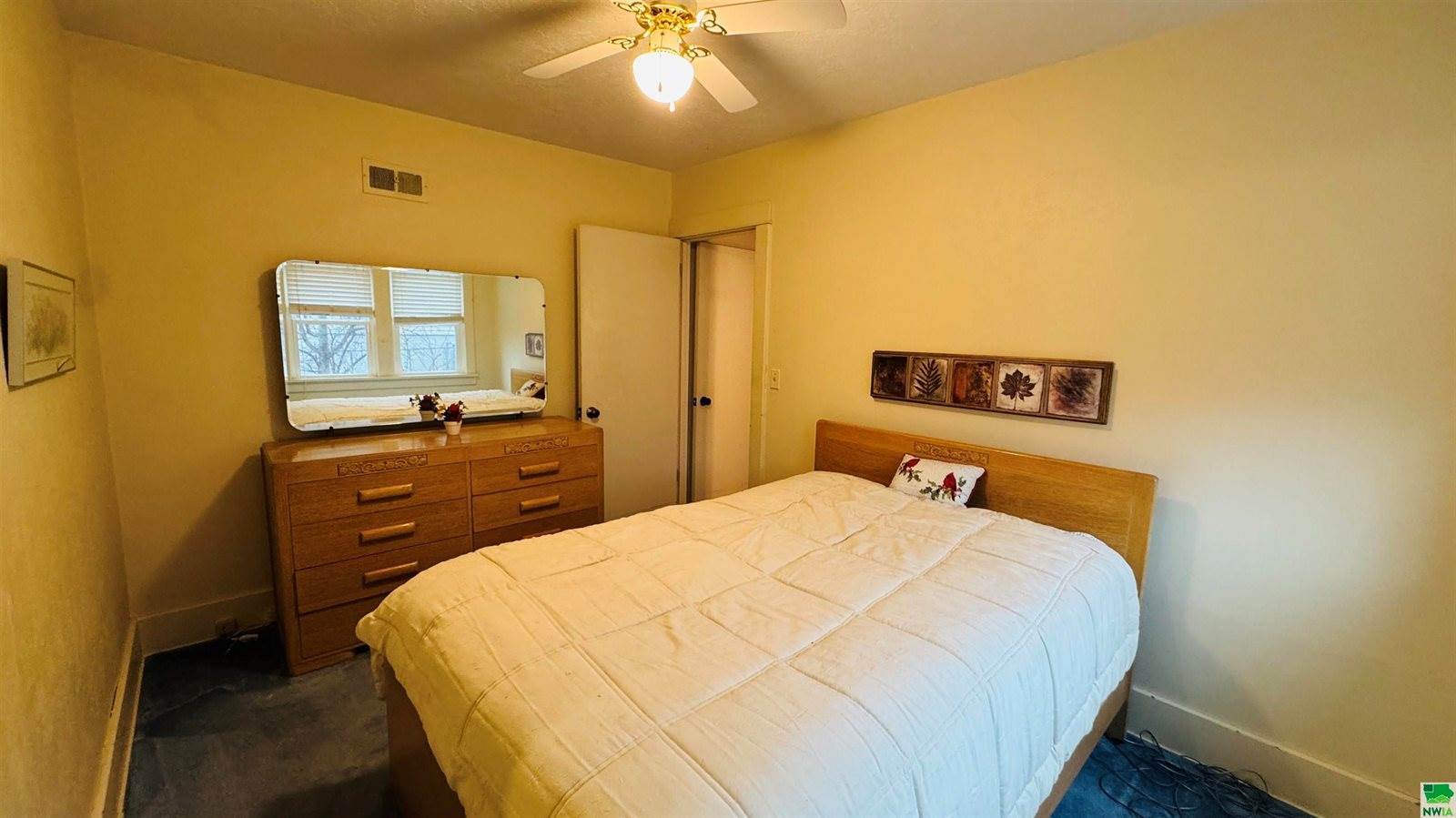 326 Maple, Lawton, IA 51030