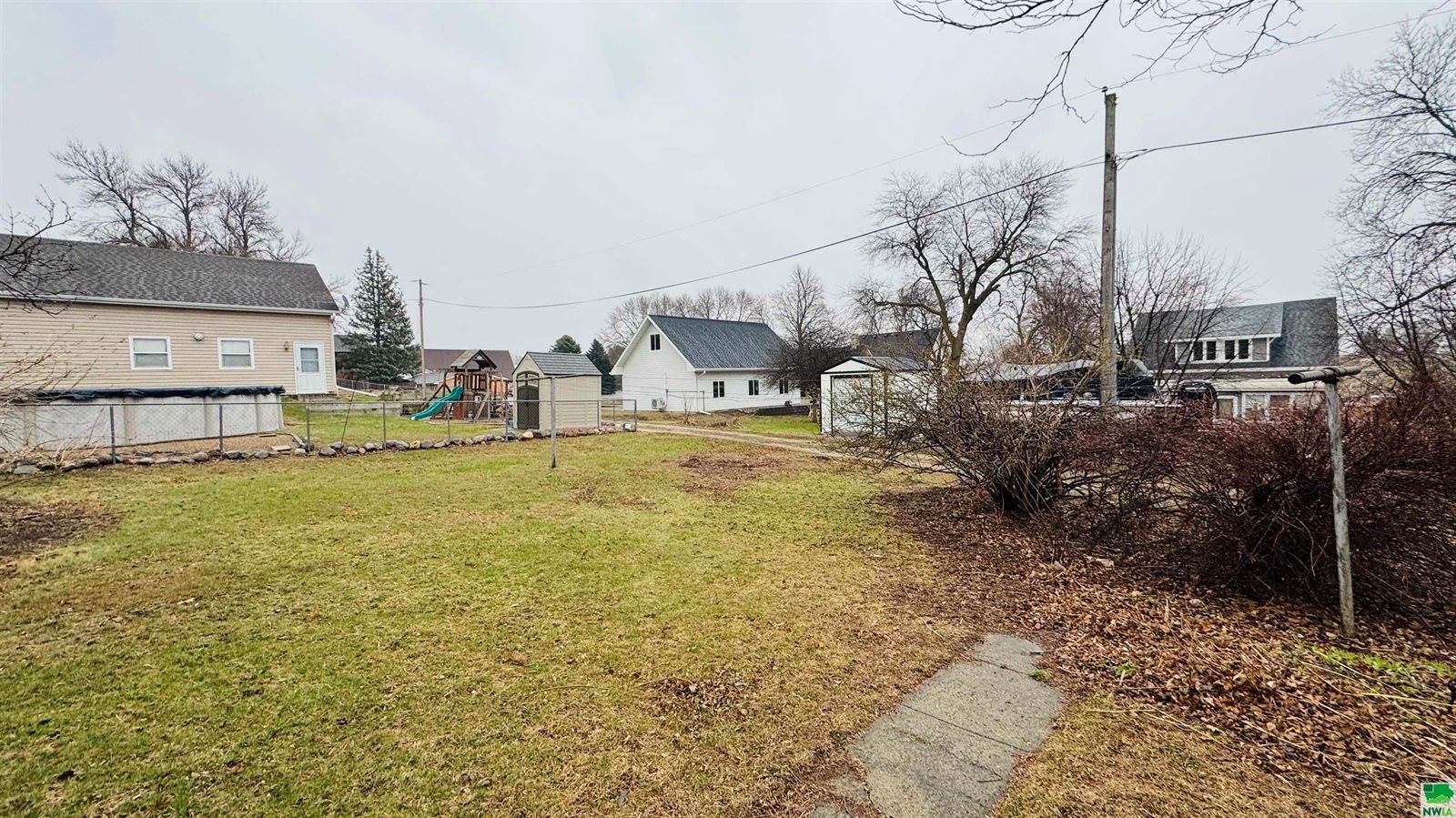 326 Maple, Lawton, IA 51030