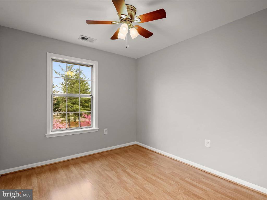 8628 Sanderling Drive, Manassas, VA 20110