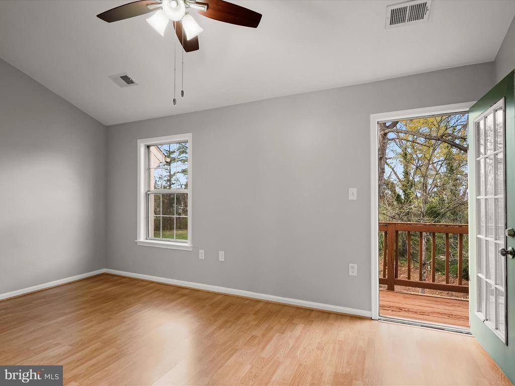 8628 Sanderling Drive, Manassas, VA 20110