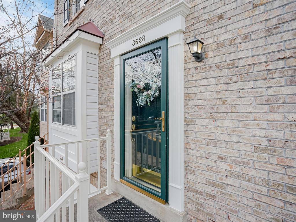 8628 Sanderling Drive, Manassas, VA 20110