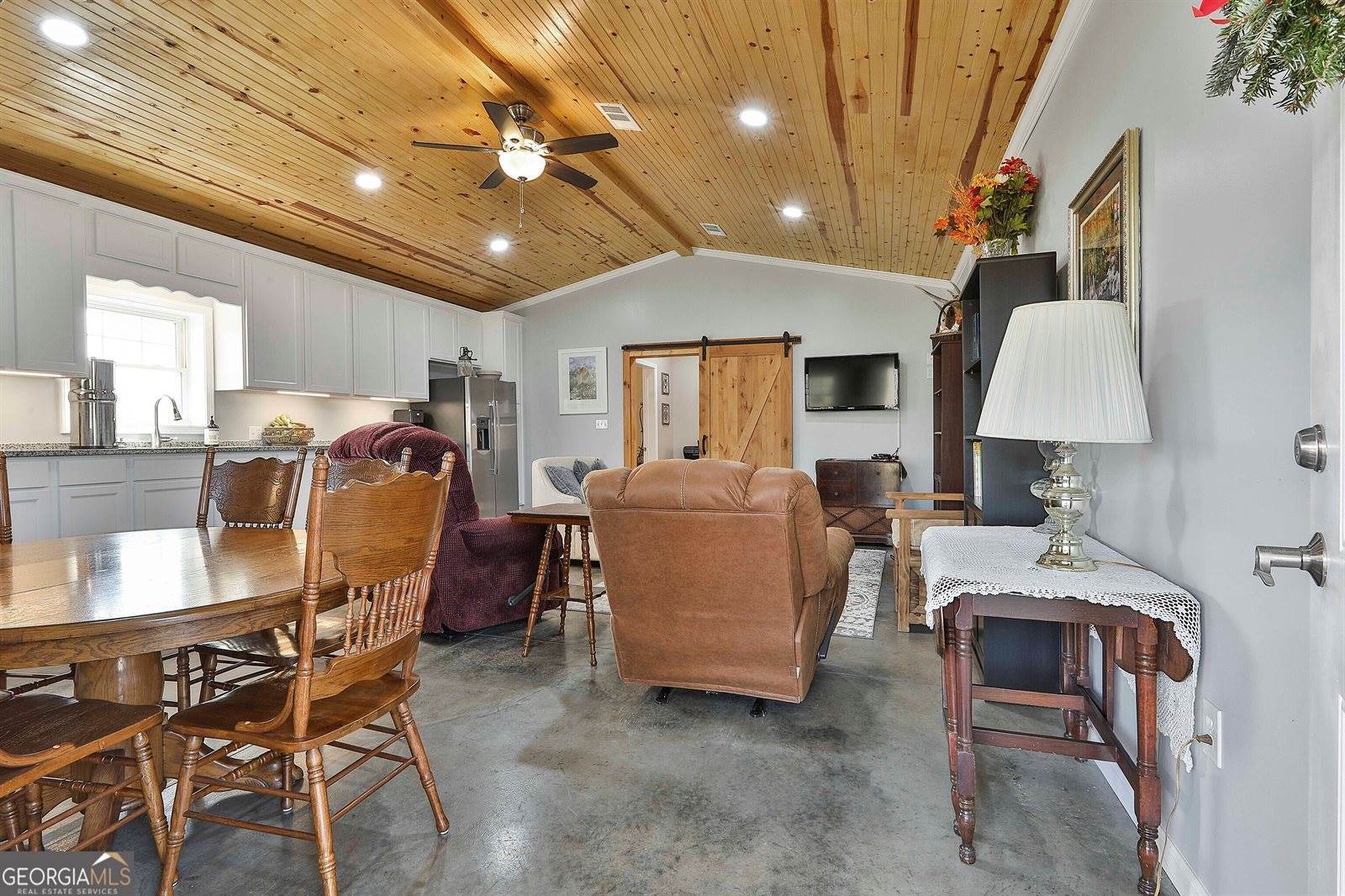 275 Mulberry Road, Molena, GA 30258
