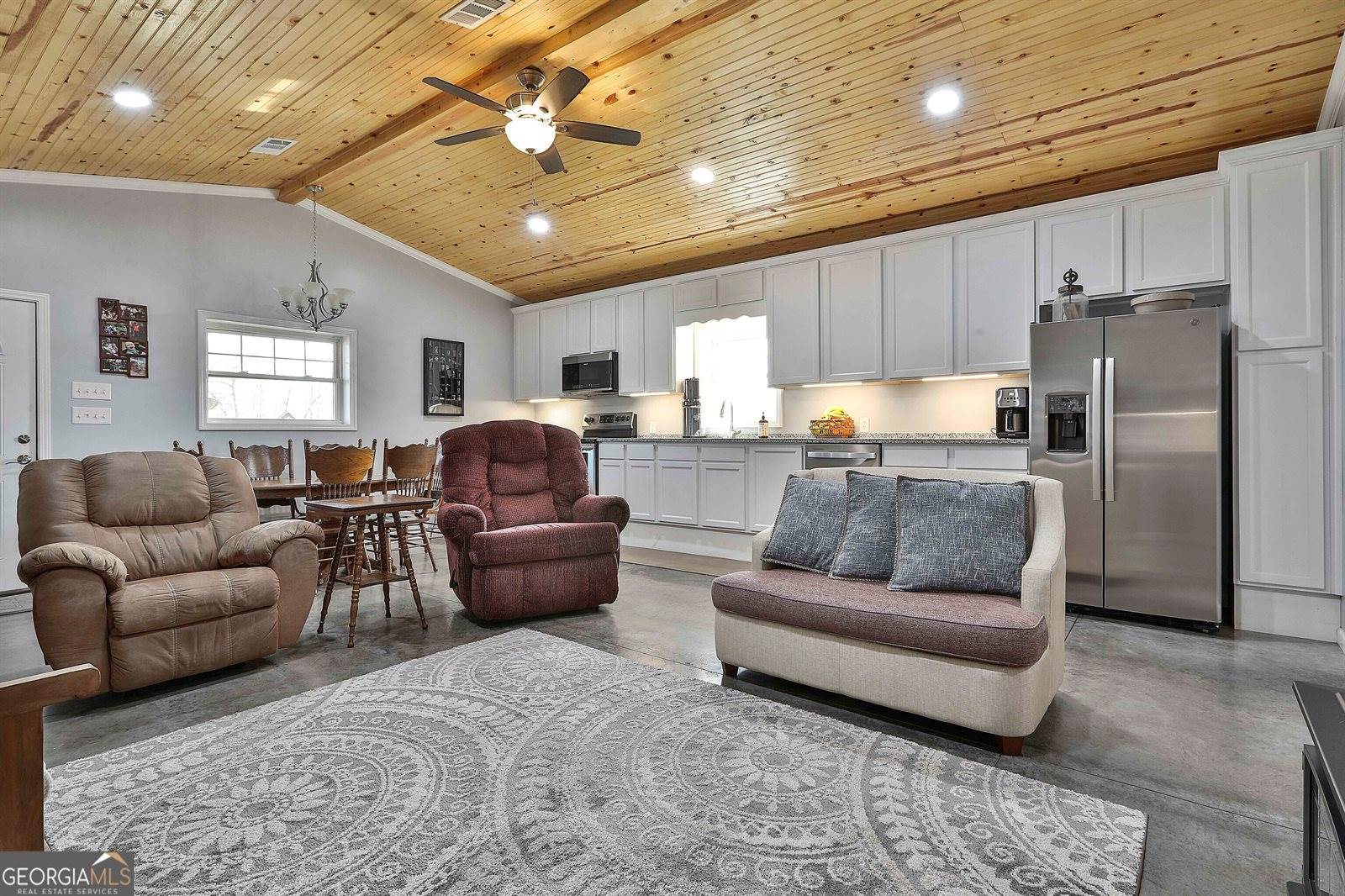 275 Mulberry Road, Molena, GA 30258