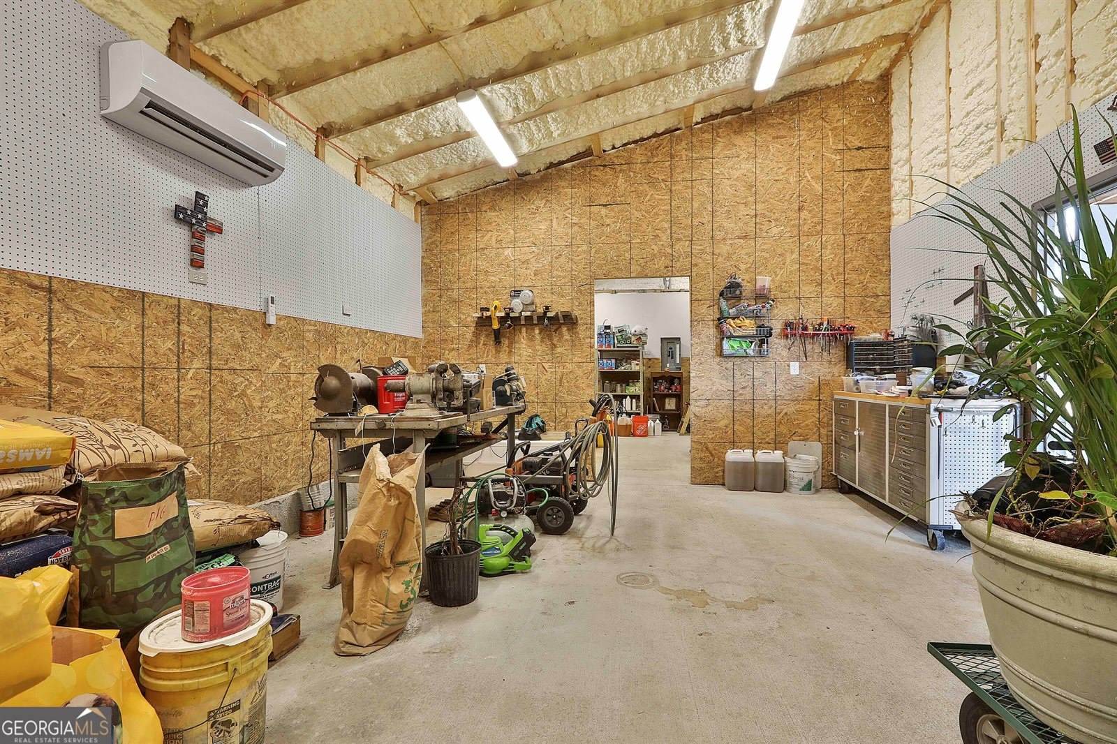 275 Mulberry Road, Molena, GA 30258