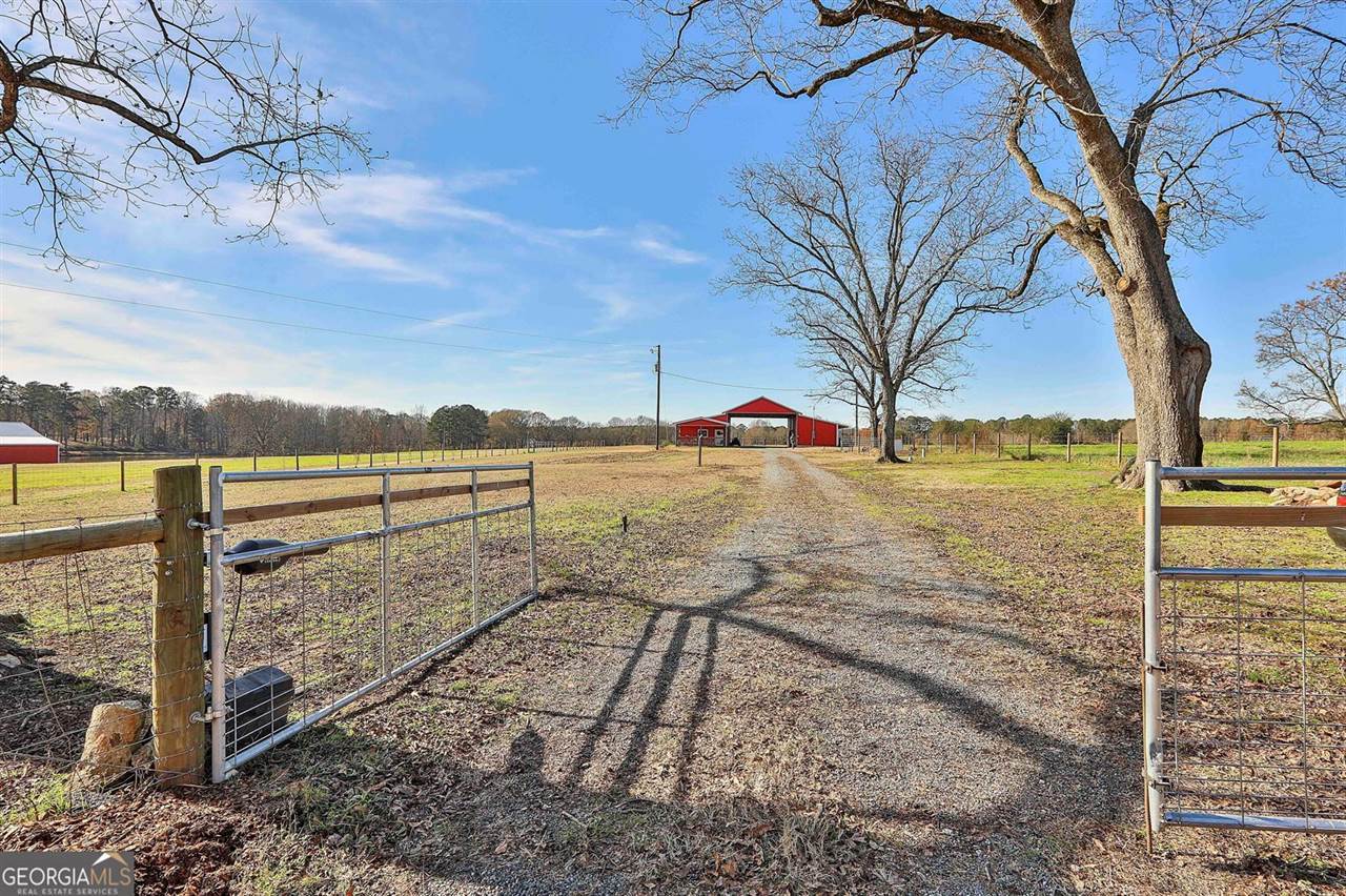 275 Mulberry Road, Molena, GA 30258