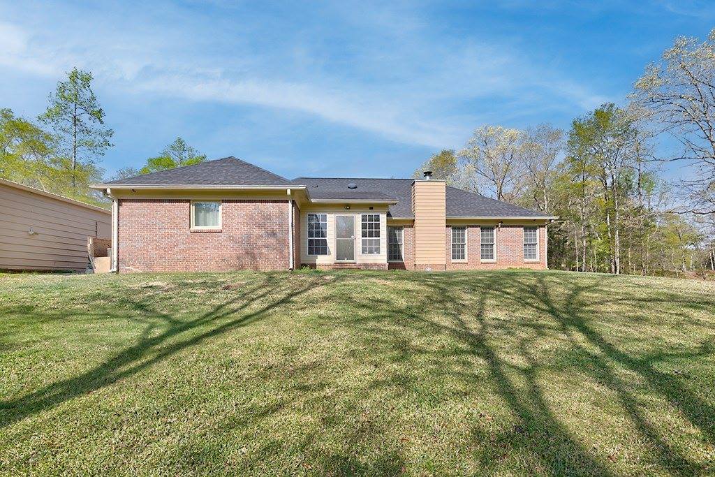 523 Saddlebrook Trail, Ellerslie, GA 31807
