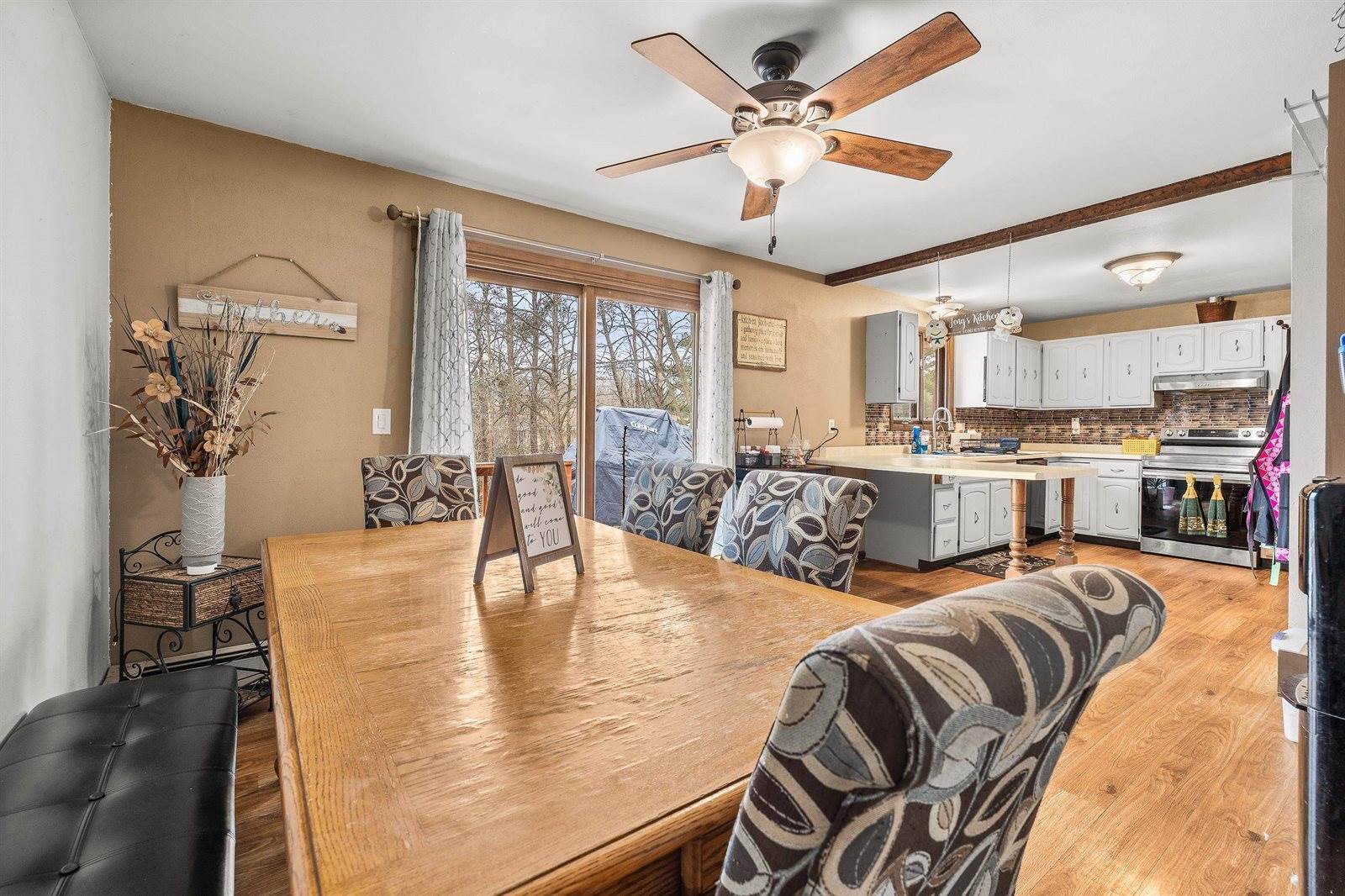 2911 Soo Marie Avenue, Stevens Point, WI 54481