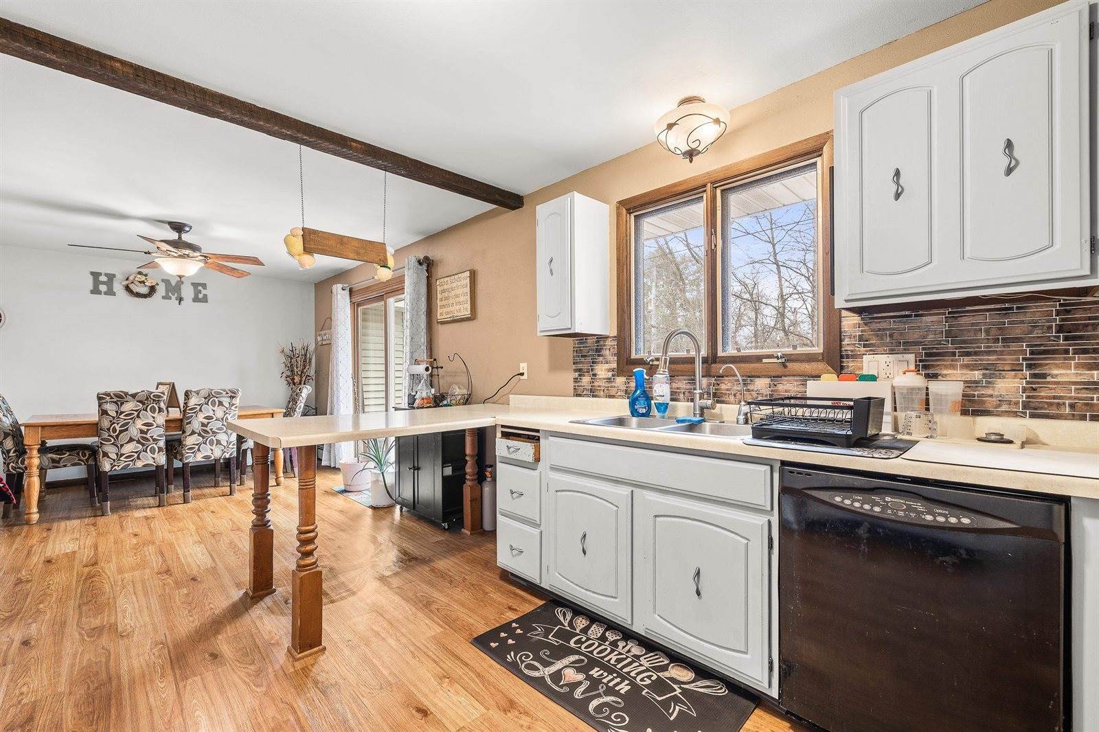 2911 Soo Marie Avenue, Stevens Point, WI 54481