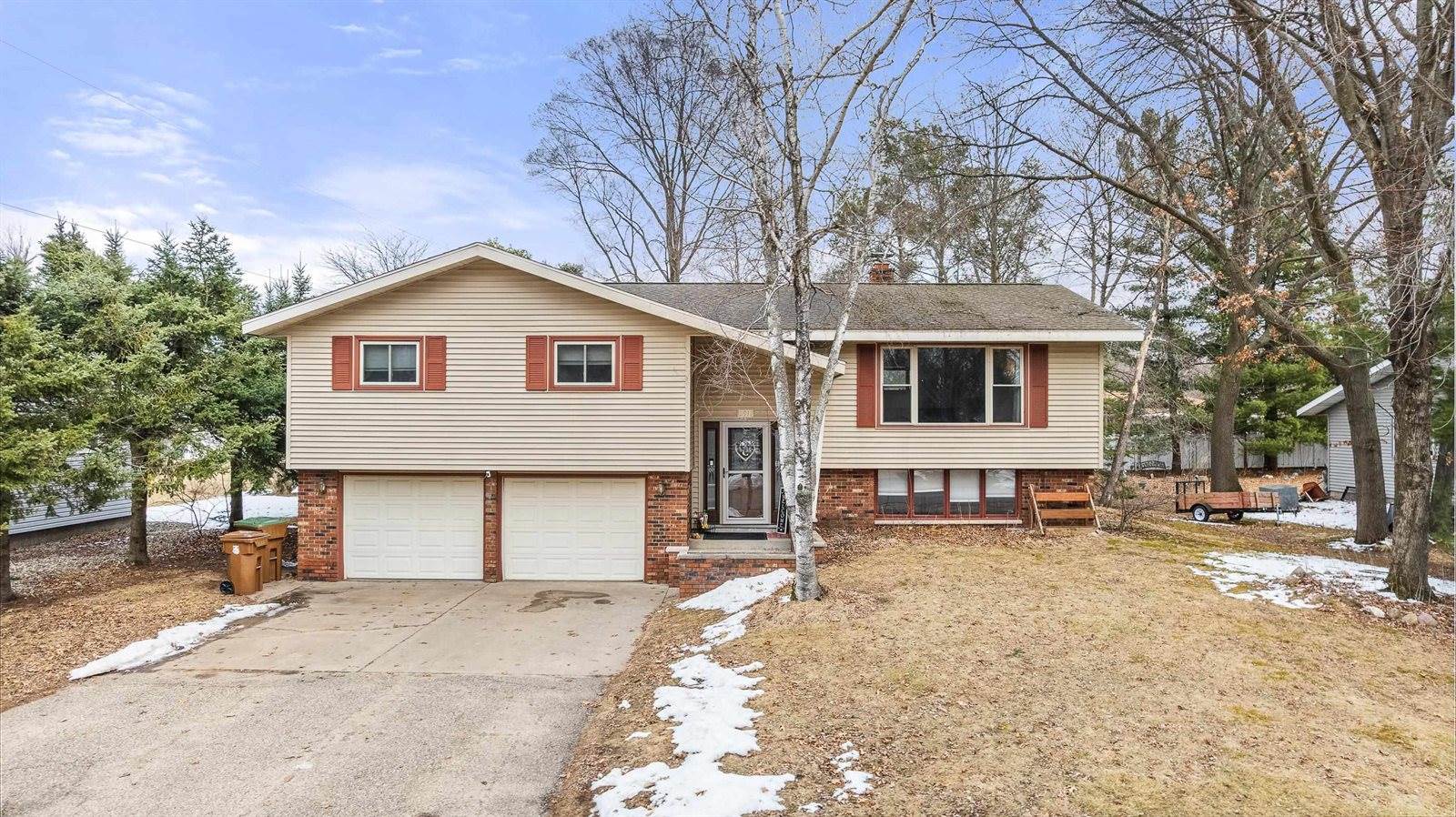 2911 Soo Marie Avenue, Stevens Point, WI 54481
