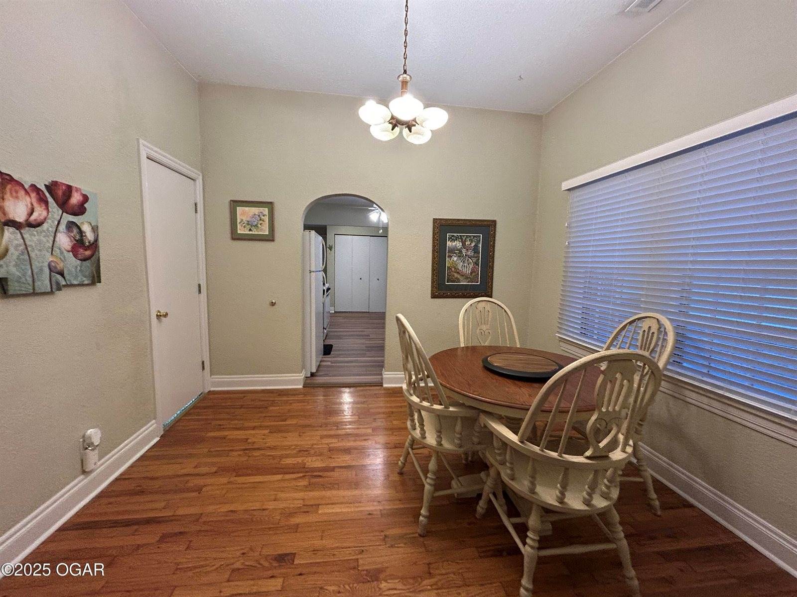 1434 South Main Street, Carthage, MO 64836