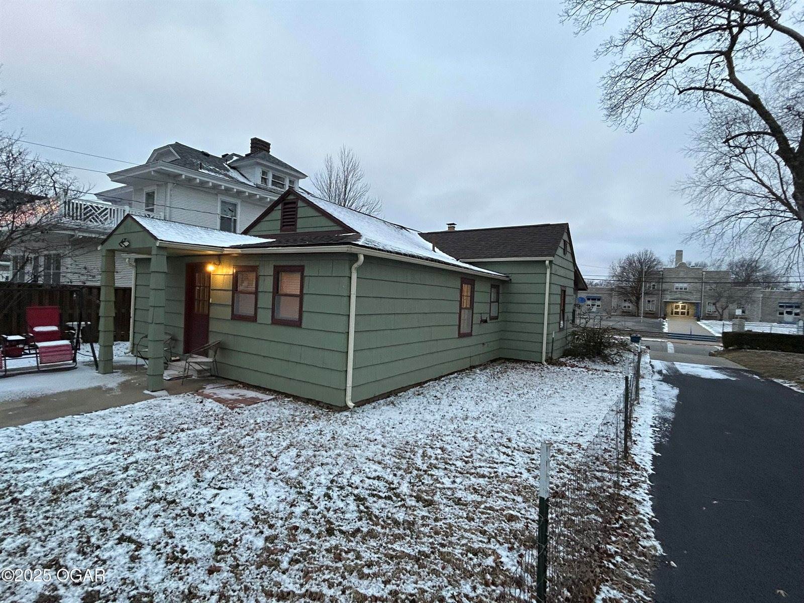 1434 South Main Street, Carthage, MO 64836