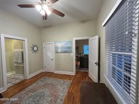 1434 South Main Street, Carthage, MO 64836