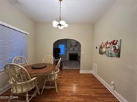 1434 South Main Street, Carthage, MO 64836