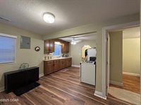 1434 South Main Street, Carthage, MO 64836