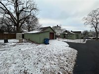 1434 South Main Street, Carthage, MO 64836